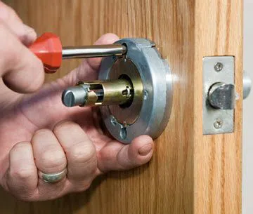 City Locksmith Store Hutchins, TX 214-775-9225 - 13-New-Locks-Installation